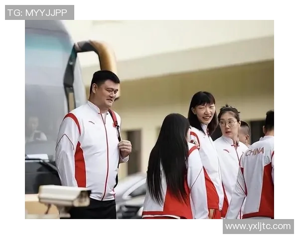 鸵鸟与姚明的身高对决谁才是自然界的巨人之王