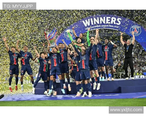 足球明星与欧冠荣耀的背后故事与周边文化的深度探索