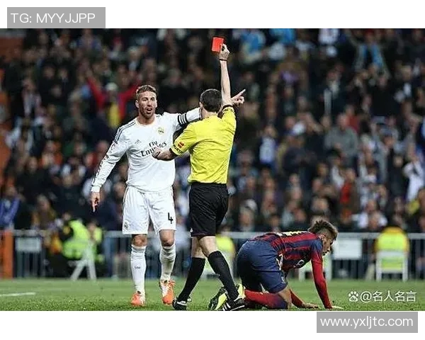 暴力行为频发的足球明星盘点与背后故事分析